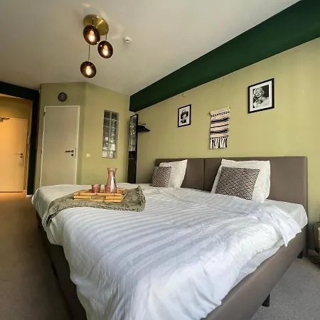 Apartment Lotelito Roomzzz *