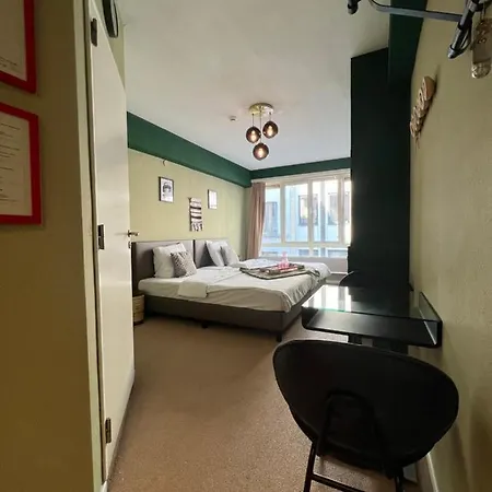 Lotelito Roomzzz Antwerp